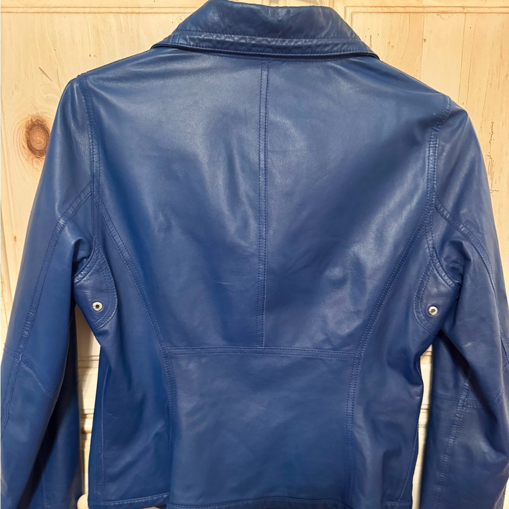 Elie Tahari Vibrant Blue Leather Jacket - Picture 2 of 11